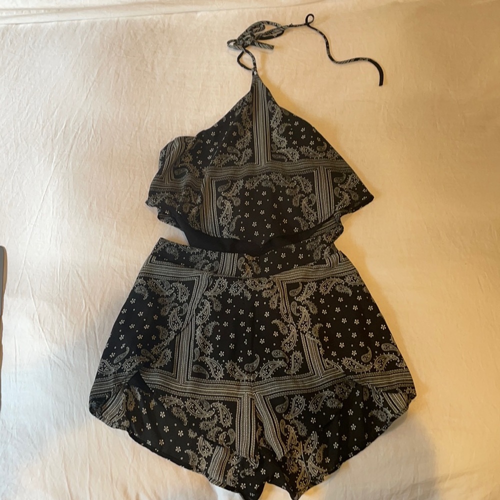 Two piece set